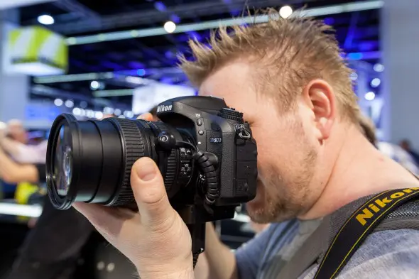 Nikon D600 i hænderne på kjøllerbob